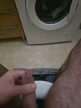 Snapshot of Heyyo3 chatting on 3, 2, 2026 Heyyo3 online show from 3, 2, 2026