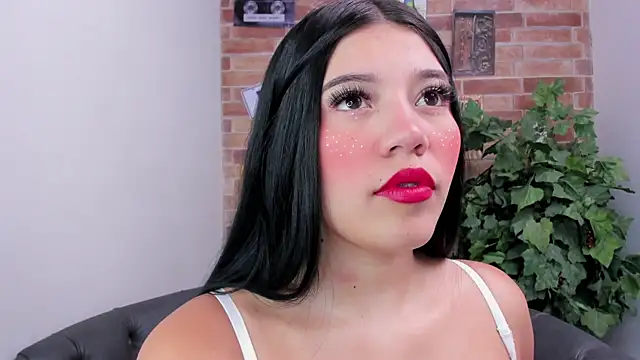 Snapshot of foxy_vera chatting on 6, 4, 2026 foxy vera online show from 6, 4, 2026