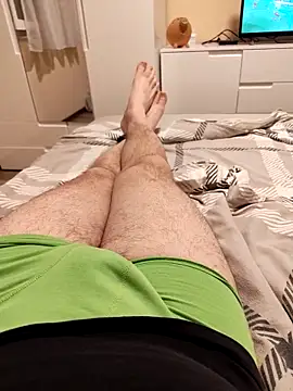 latya111 online show from 15, 4, 2026