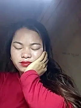 Snapshot of emlylyxinh chatting on 8, 2, 2026 emlylyxinh online show from 8, 2, 2026