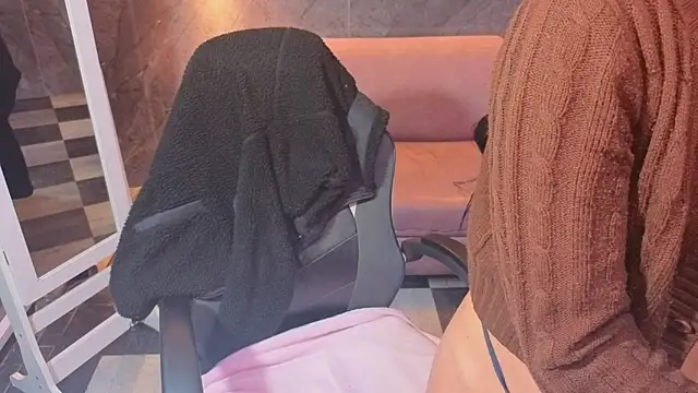 Snapshot of Sophie_jones_b chatting on 14, 4, 2026 Sophie jones b online show from 14, 4, 2026