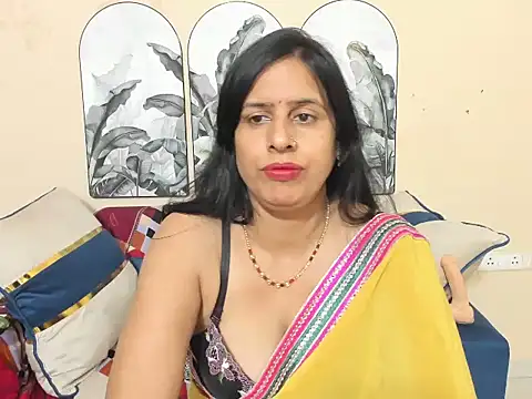 sara conorr online show from 9, 4, 2026