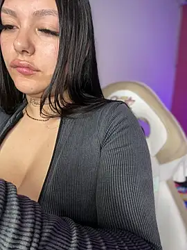 Miia  Taylor online show from 28, 3, 2026