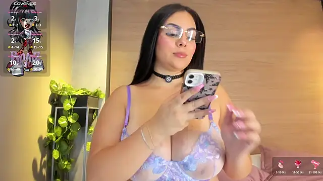 Snapshot of Brianna_monroe chatting on 9, 5, 2026 Brianna monroe online show from 9, 5, 2026