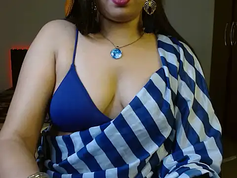 Snapshot of fantastic_kavya chatting on 13, 5, 2026 fantastic kavya online show from 13, 5, 2026