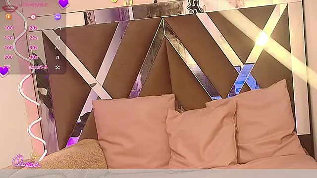 Snapshot of ZAYRA_TAY chatting on 1, 2, 2026 ZAYRA TAY online show from 1, 2, 2026