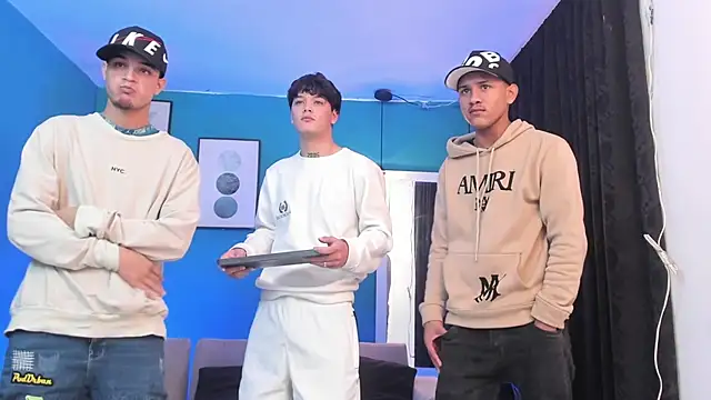 KingOfHeavens 2 online show from 6, 2, 2026