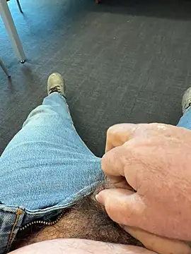 yolanda339 online show from 9, 4, 2026