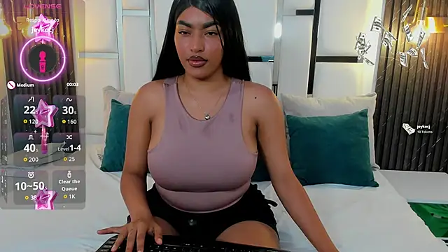 Snapshot of _luna_rossee_ chatting on 21, 2, 2026 luna rossee online show from 21, 2, 2026