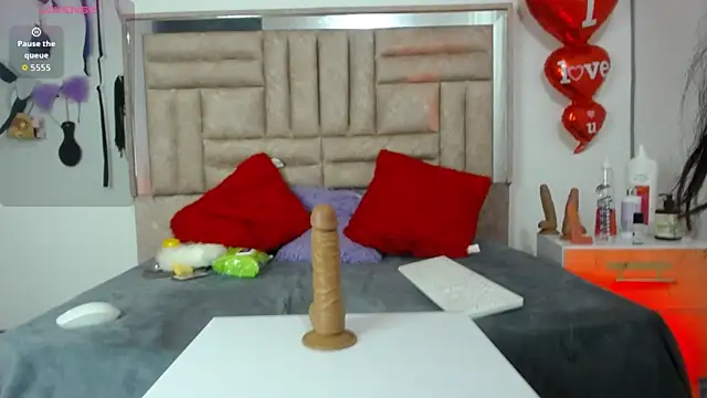 Bombom Lux online show from 10, 3, 2026