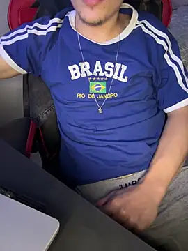 hungtwinkBR online show from 15, 2, 2026