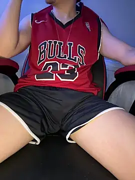 hungtwinkBR online show from 5, 3, 2026