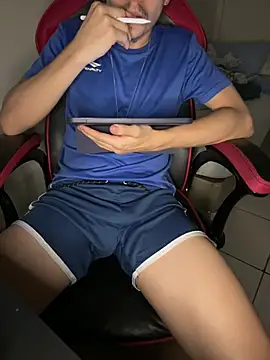 hungtwinkBR online show from 19, 3, 2026