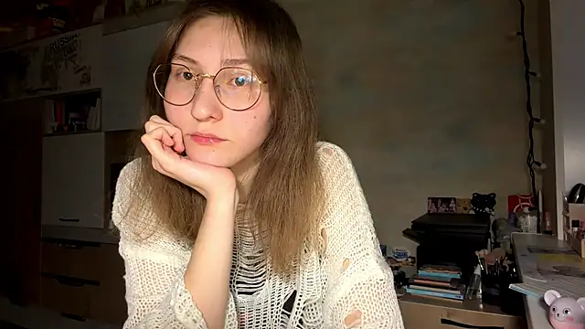 Miaaa Moon online show from 17, 2, 2026