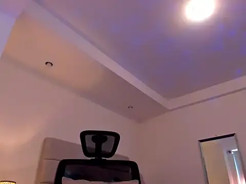 Snapshot of chris_morgan7 chatting on 19, 4, 2026 chris morgan7 online show from 19, 4, 2026