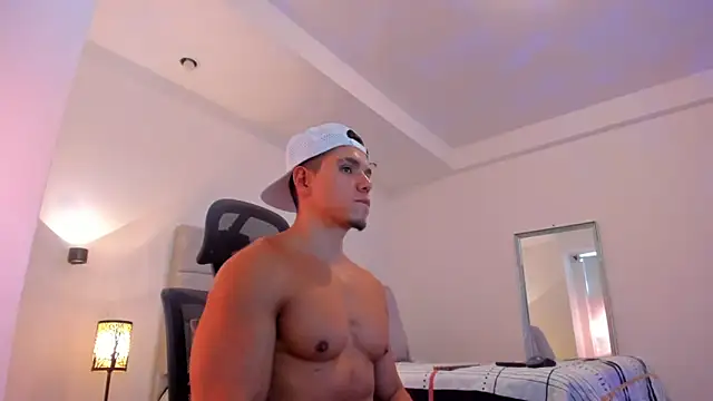 Snapshot of chris_morgan7 chatting on 12, 5, 2026 chris morgan7 online show from 12, 5, 2026
