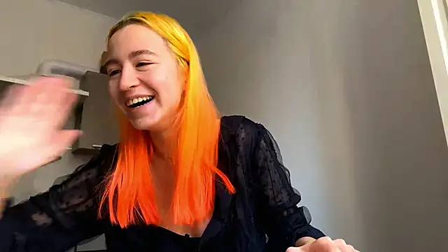 Snapshot of EmilyHein chatting on 1, 2, 2026 EmilyHein online show from 1, 2, 2026