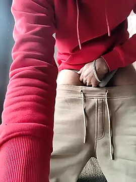 Snapshot of newtube0 chatting on 3, 2, 2026 newtube0 online show from 3, 2, 2026