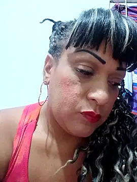 Snapshot of SabrinaColin chatting on 23, 7, 2026 SabrinaColin online show from 23, 7, 2026