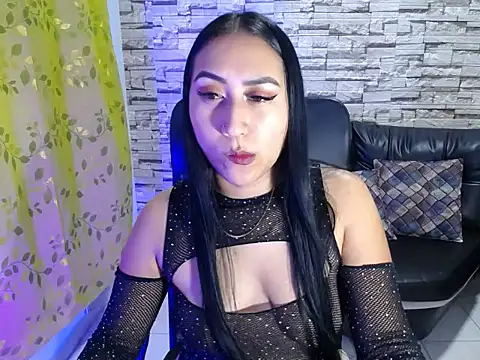 Snapshot of paula_ross_ chatting on 2, 5, 2026 paula ross online show from 2, 5, 2026