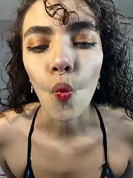 Maria delsol1 online show from 5, 3, 2026