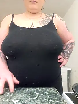 FringedAlmond online show from 13, 2, 2026