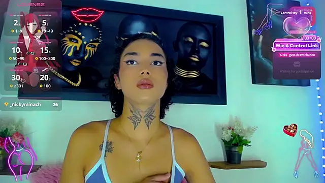 Snapshot of Darianna_Atehortua chatting on 7, 2, 2026 Darianna Atehortua online show from 7, 2, 2026