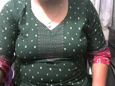 Snapshot of SumaiyaSultana chatting on 6, 2, 2026 SumaiyaSultana online show from 6, 2, 2026