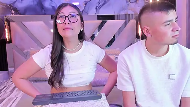 Snapshot of ChloeandAdam chatting on 13, 2, 2026 ChloeandAdam online show from 13, 2, 2026