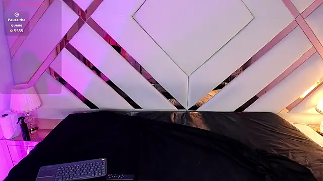 Snapshot of Nia_Crawford chatting on 1, 3, 2026 Nia Crawford online show from 1, 3, 2026