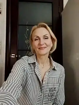 MichelleSolis online show from 6, 4, 2026