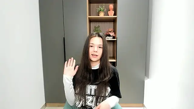 MindaGuyett online show from 3, 2, 2026