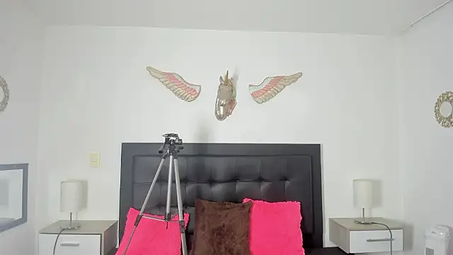 Snapshot of Karla_94 chatting on 1, 3, 2026 Karla 94 online show from 1, 3, 2026