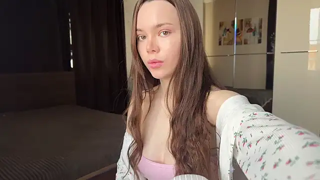 TinaScarlet online show from 17, 4, 2026