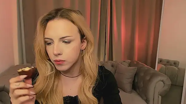 Tiffany  King online show from 9, 4, 2026