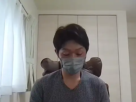 Snapshot of K0U-123 chatting on 19, 4, 2026 K0U-123 online show from 19, 4, 2026