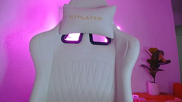 groovynights online show from 10, 2, 2025