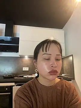 Snapshot of Just-Lilly chatting on 24, 5, 2026 Just-Lilly online show from 24, 5, 2026