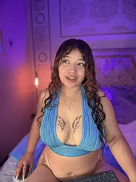 Snapshot of Honny_Blaice_ chatting on 8, 4, 2026 Honny Blaice online show from 8, 4, 2026