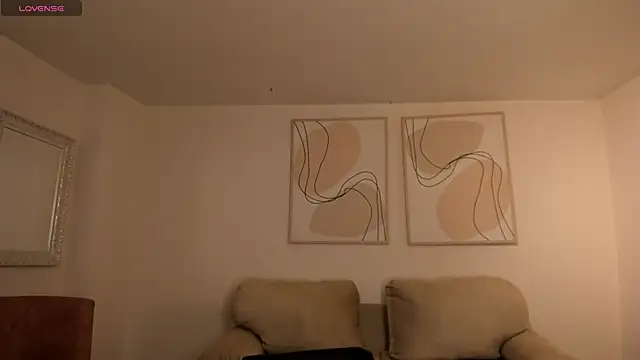 Snapshot of DemiNova chatting on 20, 3, 2026 DemiNova online show from 20, 3, 2026