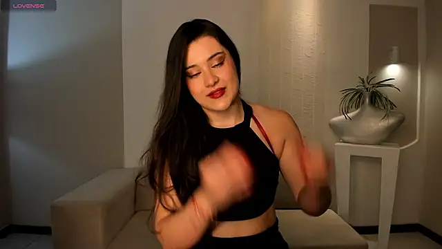 Snapshot of DemiNova chatting on 28, 3, 2026 DemiNova online show from 28, 3, 2026