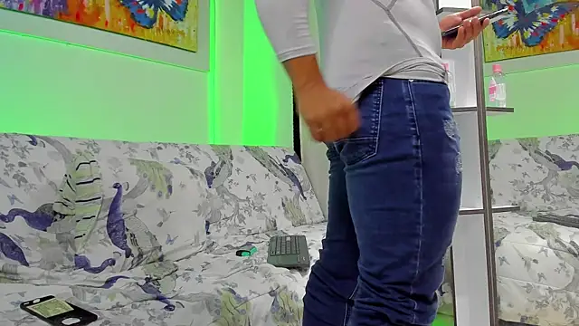 Snapshot of jhon_nicolas chatting on 26, 4, 2026 jhon nicolas online show from 26, 4, 2026