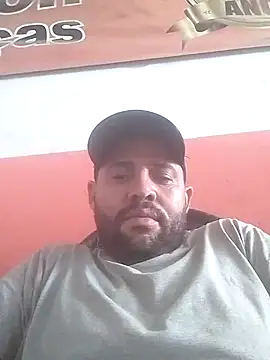 Snapshot of pau-de-ourod chatting on 14, 4, 2026 pau-de-ourod online show from 14, 4, 2026