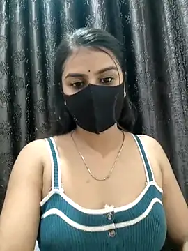 Snapshot of Alix_cuti chatting on 2, 6, 2026 Alix cuti online show from 2, 6, 2026