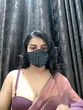 Snapshot of Alix_cuti chatting on 2, 7, 2026 Alix cuti online show from 2, 7, 2026