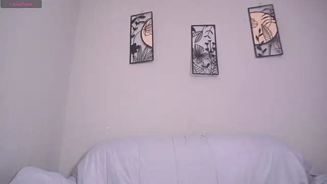 loveegirll1 online show from 29, 3, 2026