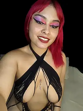 Snapshot of zoe_love18 chatting on 5, 3, 2026 zoe love18 online show from 5, 3, 2026