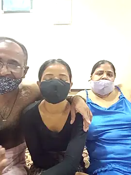 HoneyHush online show from 25, 4, 2026