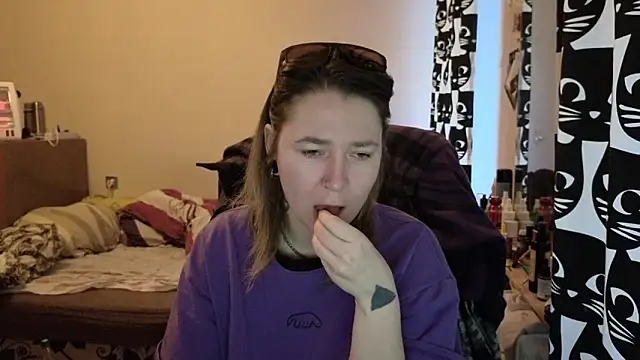 Snapshot of Ozalin_ chatting on 3, 2, 2026 Ozalin online show from 3, 2, 2026