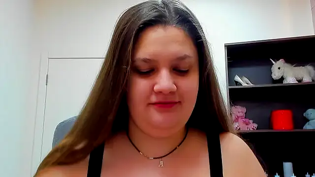 Snapshot of Maddinia chatting on 1, 3, 2026 Maddinia online show from 1, 3, 2026